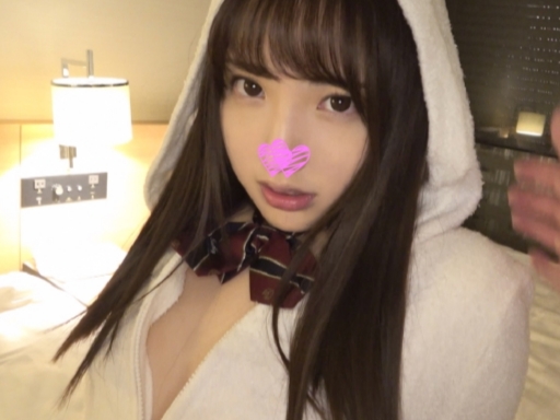 【制服美少女の羞恥プレイ】バックから激しく突かれ、恥ずかしがるロリ顔がたまらない♡ プリケツを揺らして悶える姿に興奮！