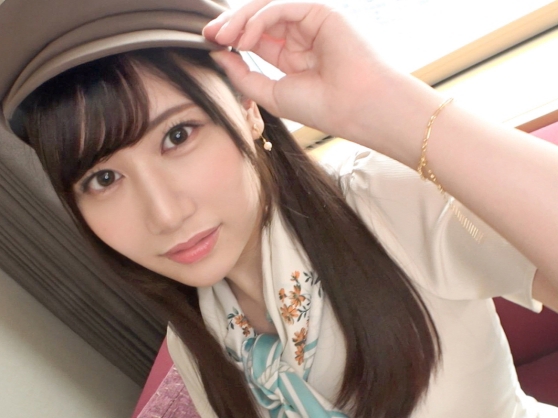 【無毛美少女の快楽堕ち】『そこダメぇ…』キュートなパイパン娘が肉棒で激しく突かれ、敏感マ○コがヒクヒク感じまくり！快感に抗えず悶絶♡