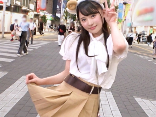 【ロリ顔剛毛娘のギャップ】『こんなに生えてるなんて…』童顔美少女の秘めたエロさ爆発！ジャングル級ワレメをグチョグチョに濡らし、肉棒でイキまくる敏感ボディがヤバい！♡