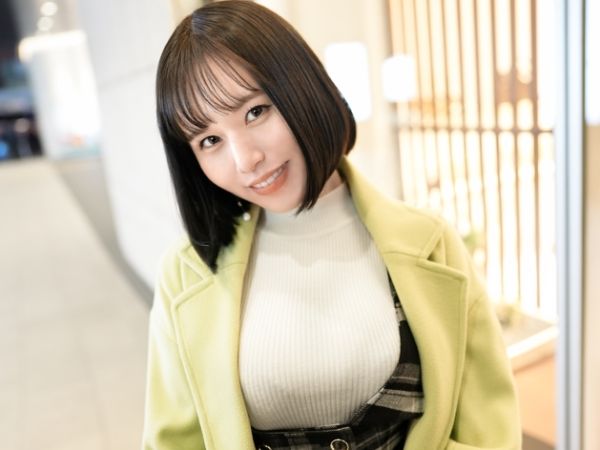 【仕事帰りの美巨乳OLを即ハメ】『気持ち良すぎる…』ナンパでホテルに連れ込んだ美巨乳美女が、手マンで潮吹き！フェラ＆パイズリご奉仕後、連続絶頂で乱れまくる！！♡