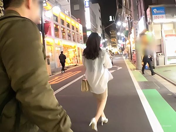 【巨乳どMちゃんの淫乱覚醒】『もっと…♡』敏感ボディを激しく愛撫され、騎乗位で腰振りまくる！巨乳揺らして本能のままにイキ乱れる！！