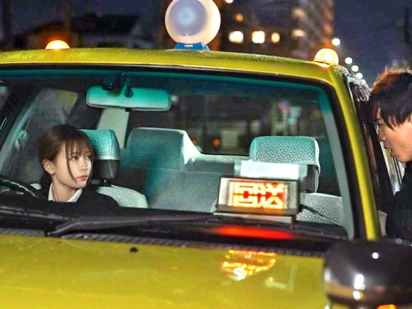 【タクシー美女の危険な同棲】「家でしよ？♡」好奇心旺盛な女ドライバーがナンパ男を自宅に誘い込み！制服姿から大胆な私服へ…禁断の同棲生活でヤリまくり！