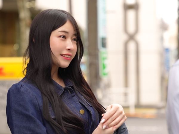 【小悪魔美女の危険な浮気】『彼氏より気持ちいい…』セフレとの禁断セックスで快楽に溺れる！焦らしプレイで翻弄する小悪魔テクがヤバい♡彼氏には見せない本気の喘ぎ声が漏れる…