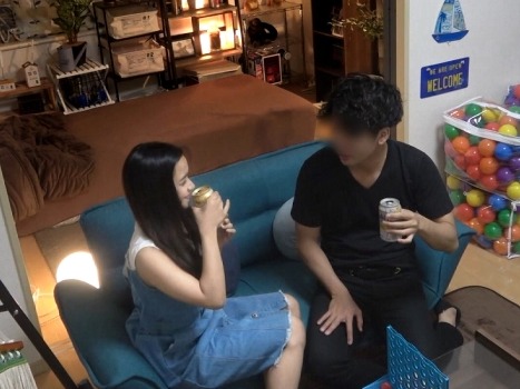 【東南アジアハーフ美女の淫乱プレイ】『もっと激しく…』エキゾチックな美女が男を誘惑！手コキと乳首責めで男を悶絶させ、連続ピストンでハメまくる！異国情緒溢れるエロさに中毒者続出！♡