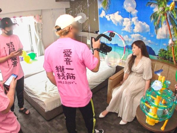 【夢のファン感謝祭】引退AV女優が本物ファンと最後のSEX！推しとの濃厚プレイを堪能する感動のヤリ納め企画！ファンも女優も本気のイキ顔が必見♡