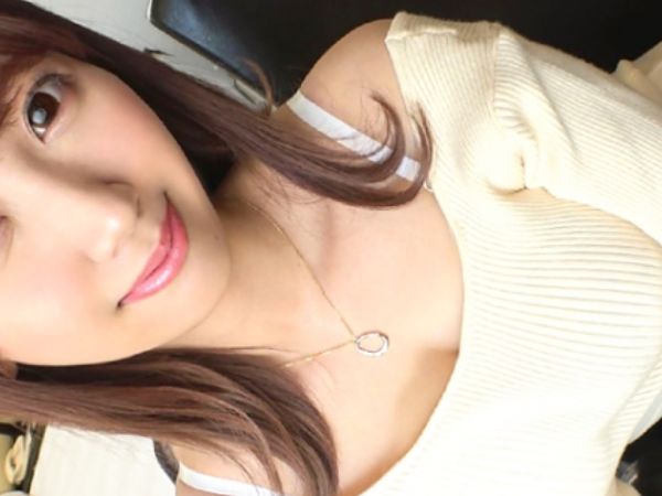 【清楚系ビッチの裏の顔】『ダメ…でも気持ちいい…』清純派お姉さんの隠れた性癖が爆発！美乳を揺らしながらマンコをガチガチに責められ、本能むき出しで感じまくる！清楚な見た目とのギャップがヤバすぎる♡ ヤリマン本領発揮のエロすぎるプレイは必見！