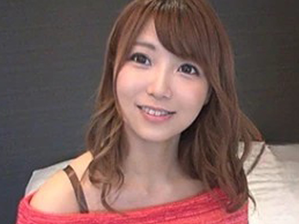 【ヤリマンJDの性欲爆発】『もっとちょうだい…』素人ナンパで釣れたエロ女子大生が、Wチ○ポでイキ乱れる！口もマ○コもザーメンまみれで、セックス三昧のヤリマンライフ♡