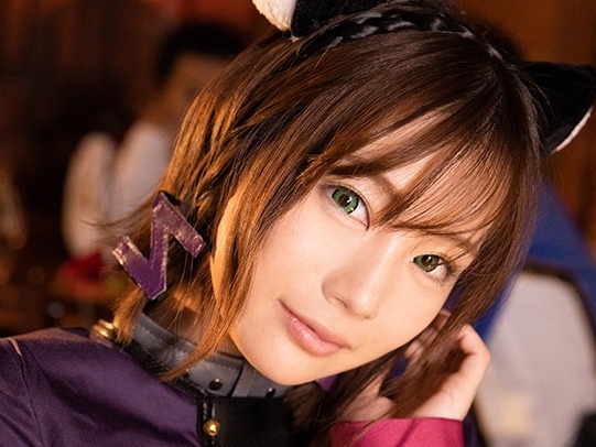 【異世界エロ冒険】『あっ、そこダメぇ…♡』淫獣コスプレの美少女と3P生ハメ！チンポで激しく突かれるたびに喘ぎまくる姿に興奮MAX！中出しフィニッシュで異世界を征服！！