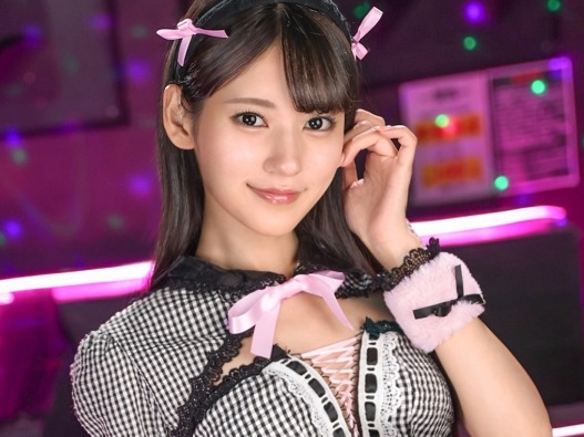 【裏ピンサロの極上スレンダー嬢】細身ボディをくねらせ、男根の快楽に溺れる！本番OKの秘密のサービスで、客を骨抜きにするエロテク満載のプレイ♡