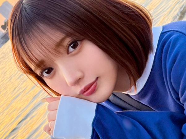 【イチャラブSEX】爆美女の彼女とラブホで合体っ！『もう入れちゃお♡』彼氏にだけ見せるフェラ顔とイキ顔がたまらんエロい！