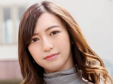 【淫乱妻の性欲】『もっと…奥まで…』セックス大好きな人妻が素人男性と濃厚プレイ！手マンでかき回され、チンポで突かれる度に喘ぎ声が止まらない！♡